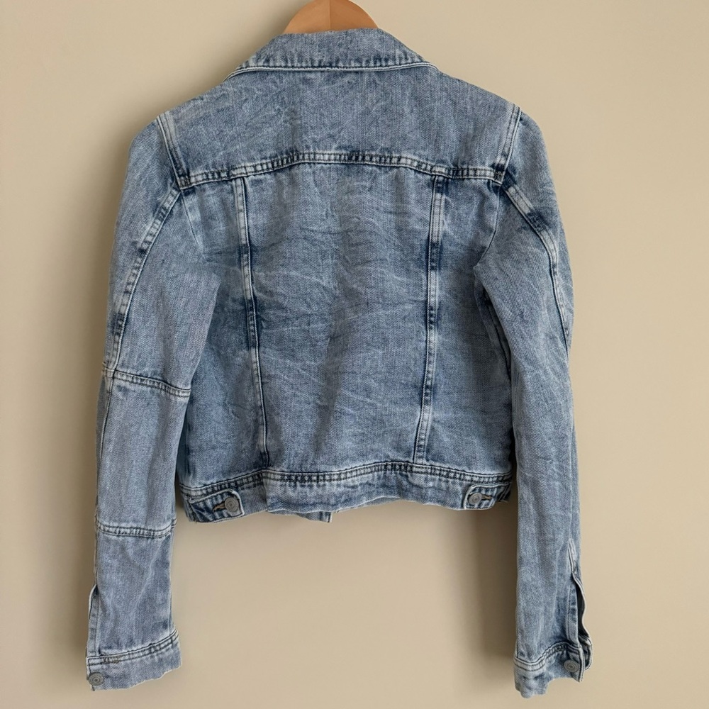 Free People Rumors Light Wash Denim Jacket XS - Picture 6 of 8